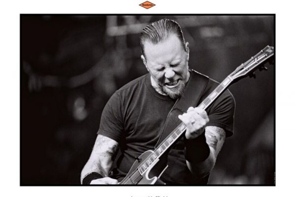james-hetfield-20597EBCA-EEFB-7E32-02B3-6D8417596EA1.jpg