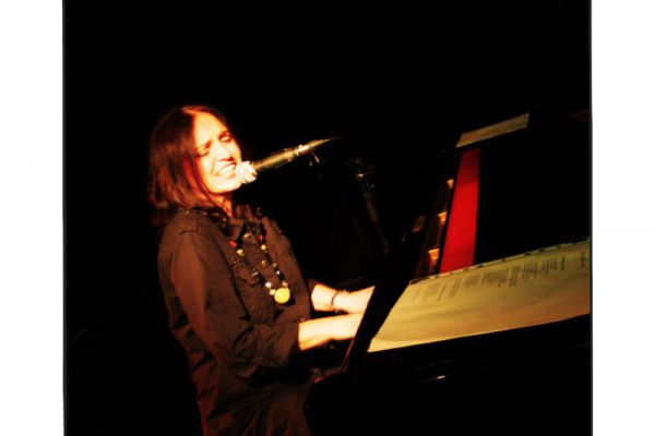 blanka-srumova-11D5287F52-12F6-EC1A-3832-57AE77F5B239.jpg